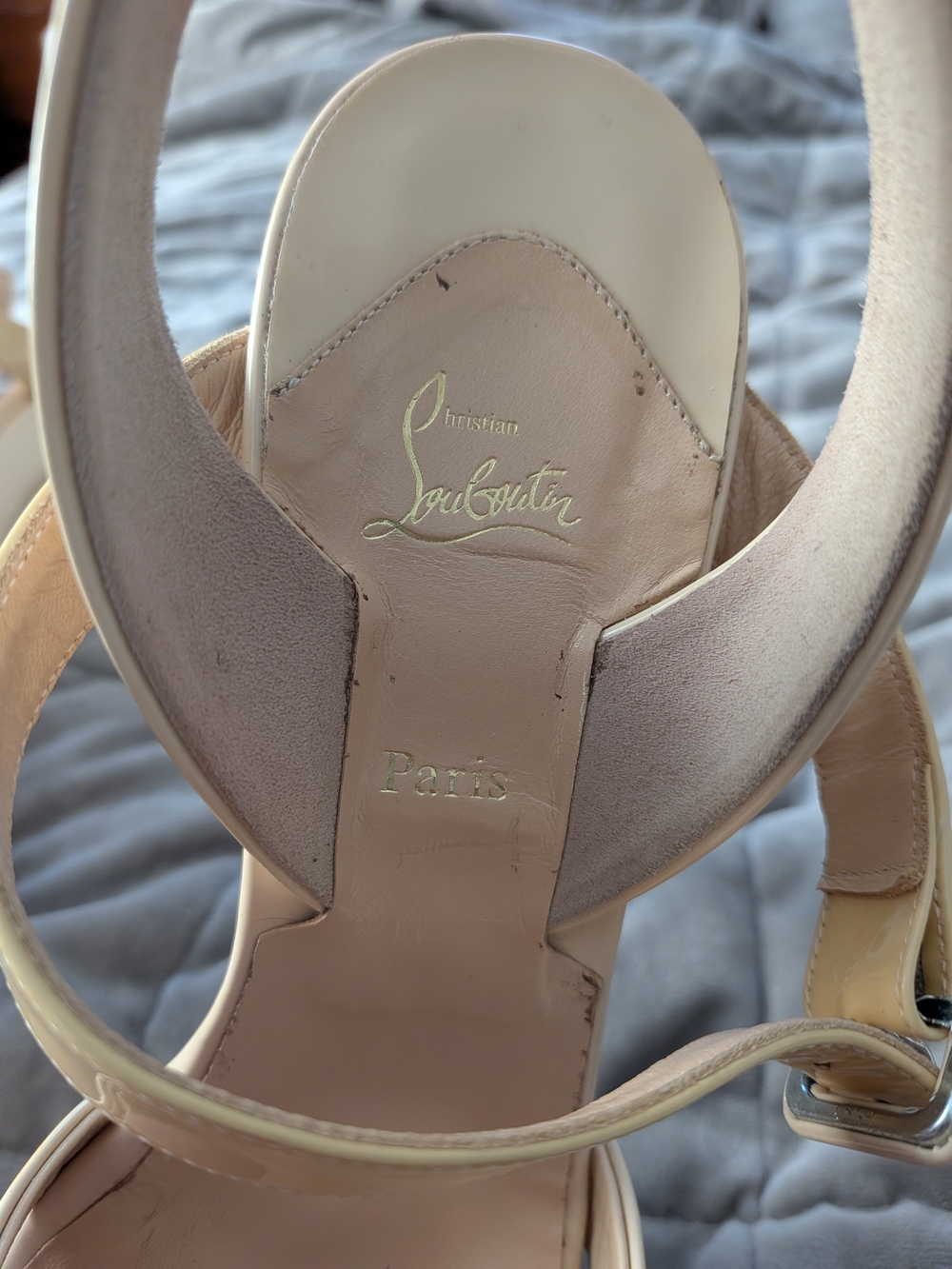 Christian Louboutin Nude Patent Leather Slingback Sandals - Picture 3 of 3